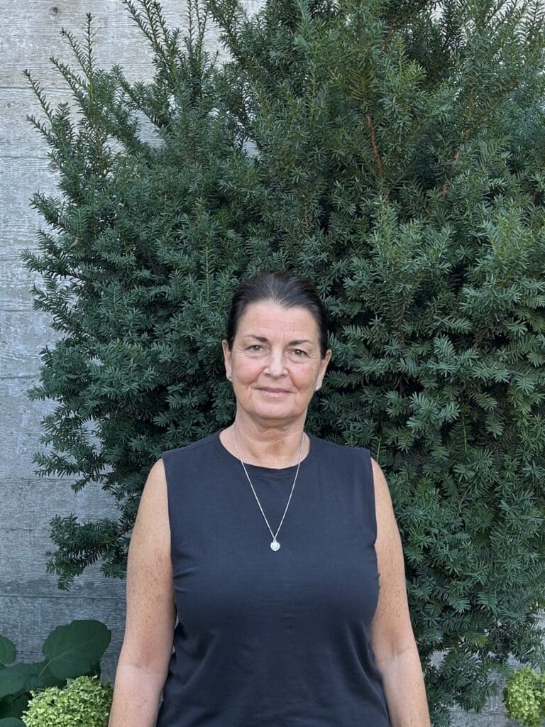 Kelowna Yoga Instructors