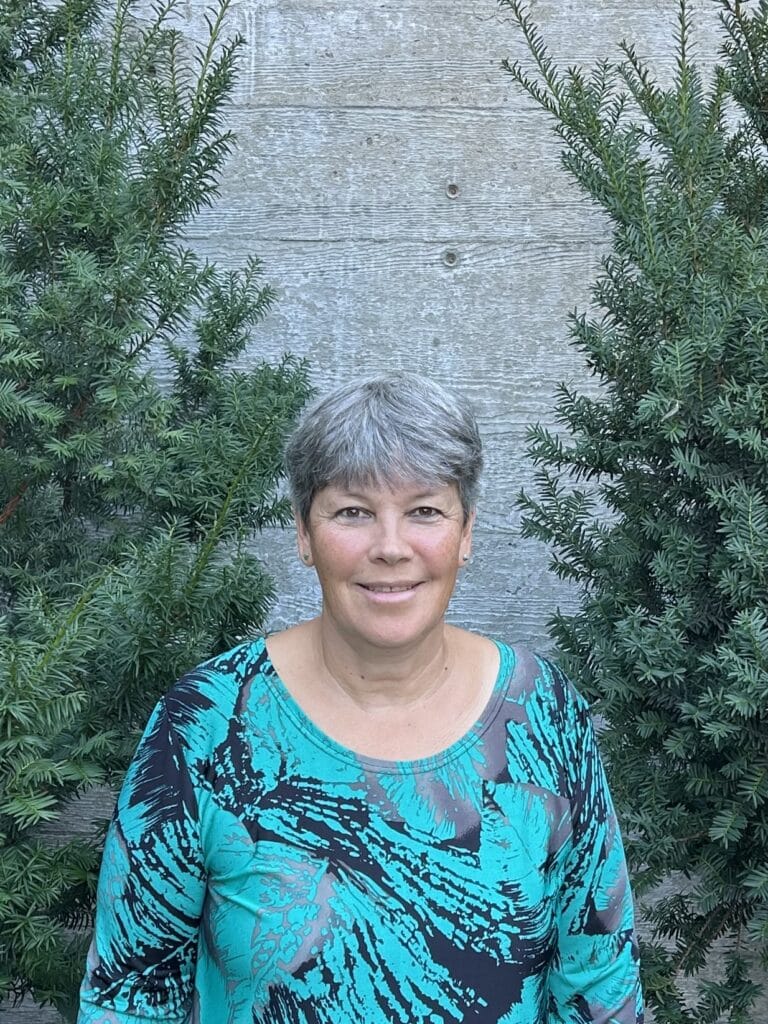 Kelowna Yoga Instructors