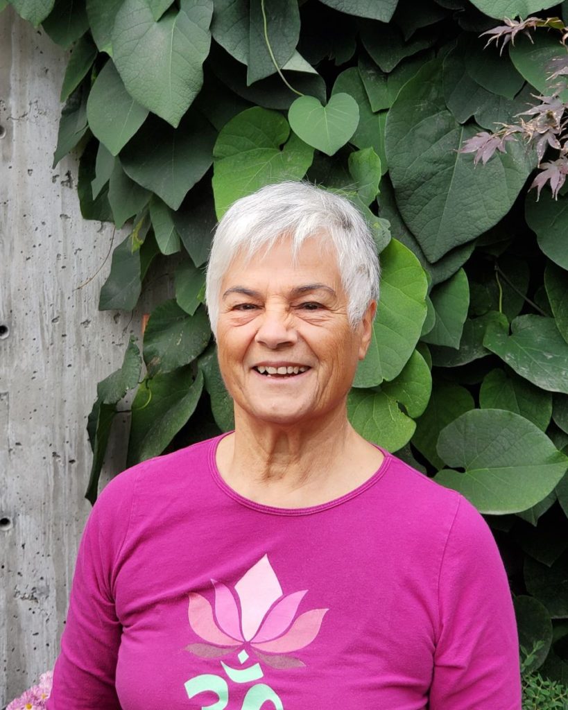 Kelowna Yoga Instructors